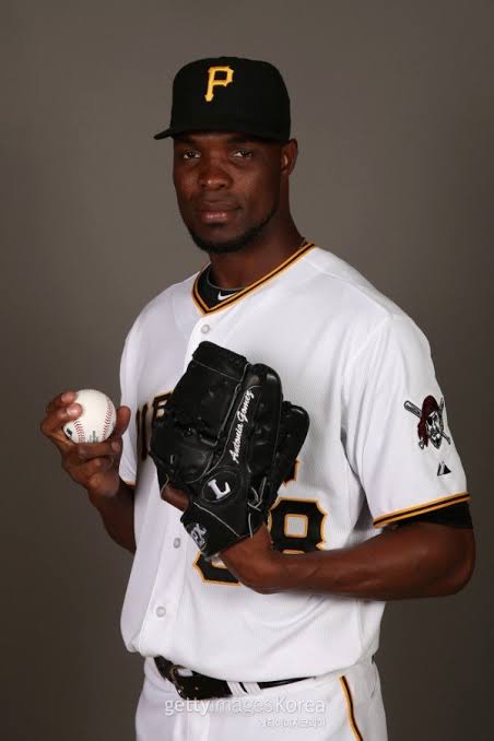 KBO 역수출 메이저리거 ③ 리즈·이블랜드·앨버스·하렐, 한국을 거쳐 다시 메이저리그 마운드에 선 투수들